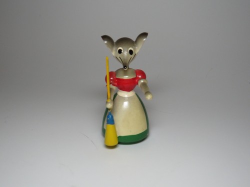 Topo con scopa - , goula